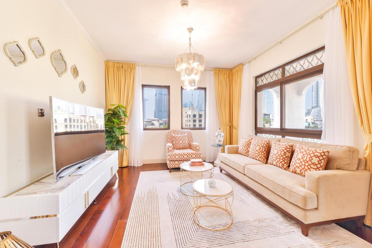 Ultra Luxury Downtown - Full Burj Khalifa View - 5 Min Walk To Dubai Mall! Exteriör bild