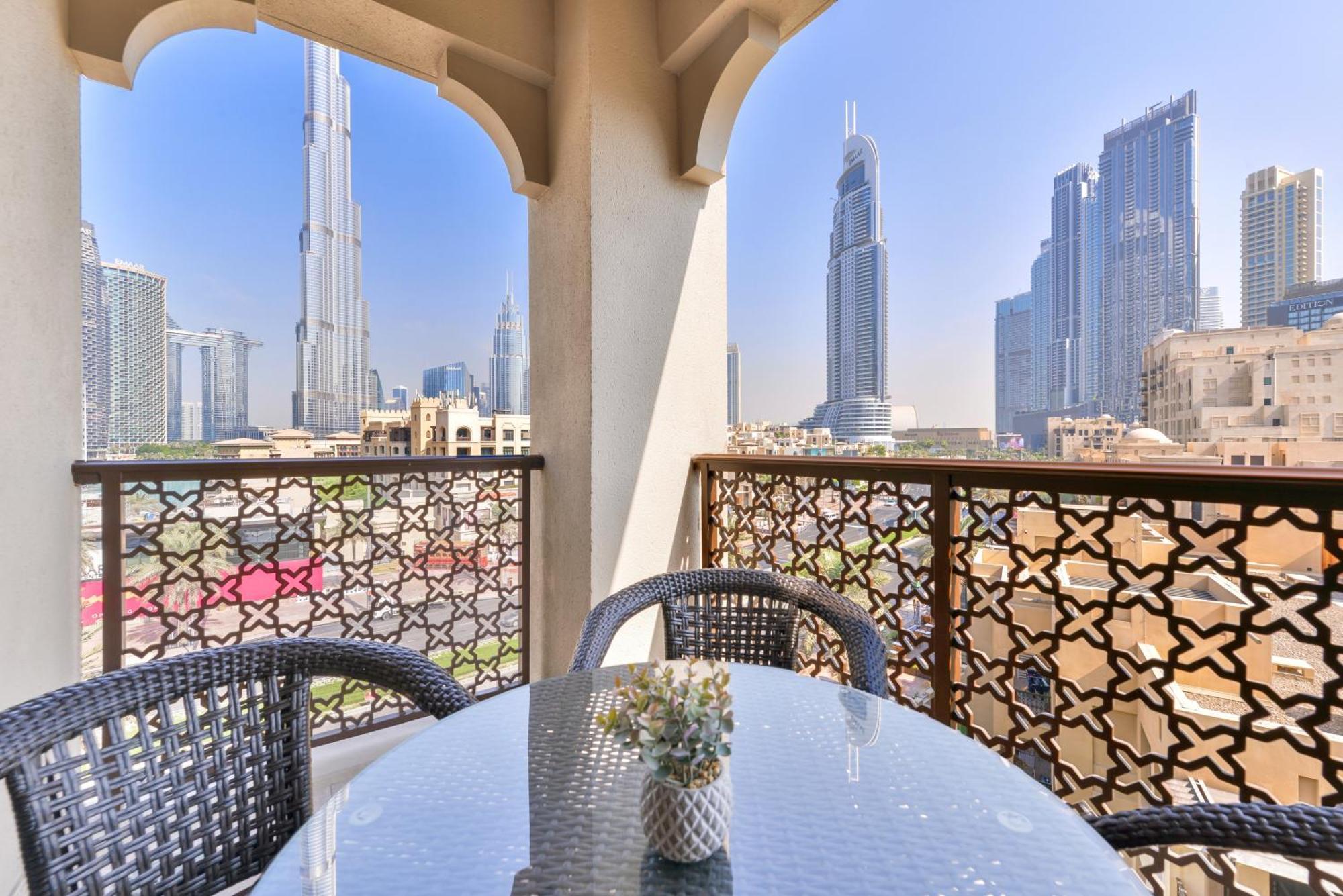 Ultra Luxury Downtown - Full Burj Khalifa View - 5 Min Walk To Dubai Mall! Exteriör bild